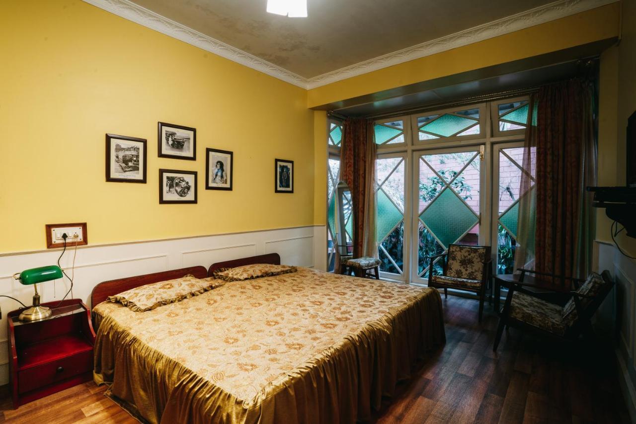 Rock Cliff Home Stay Shillong Esterno foto